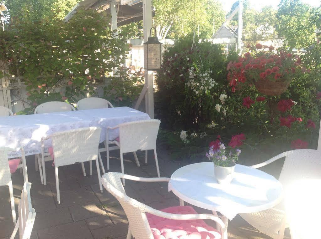 Hotel Amandis Naantali Kültér fotó